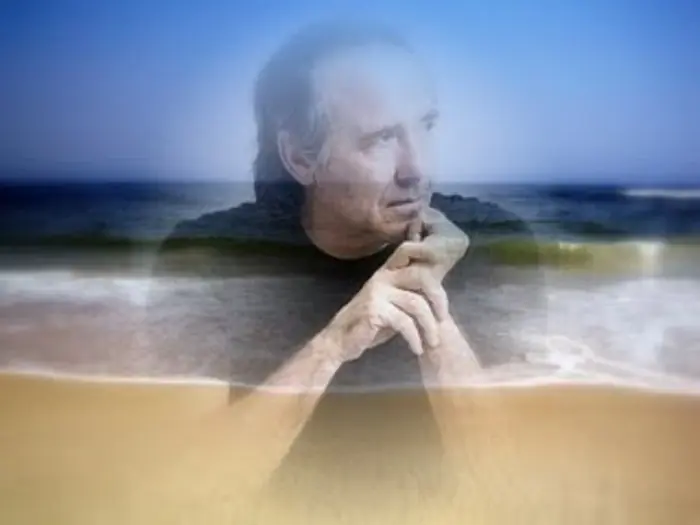 Pare Joan Manel Serrat.