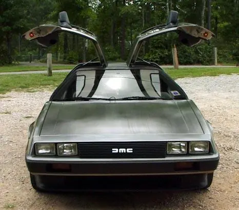 Historia del DeLorean DCM-12