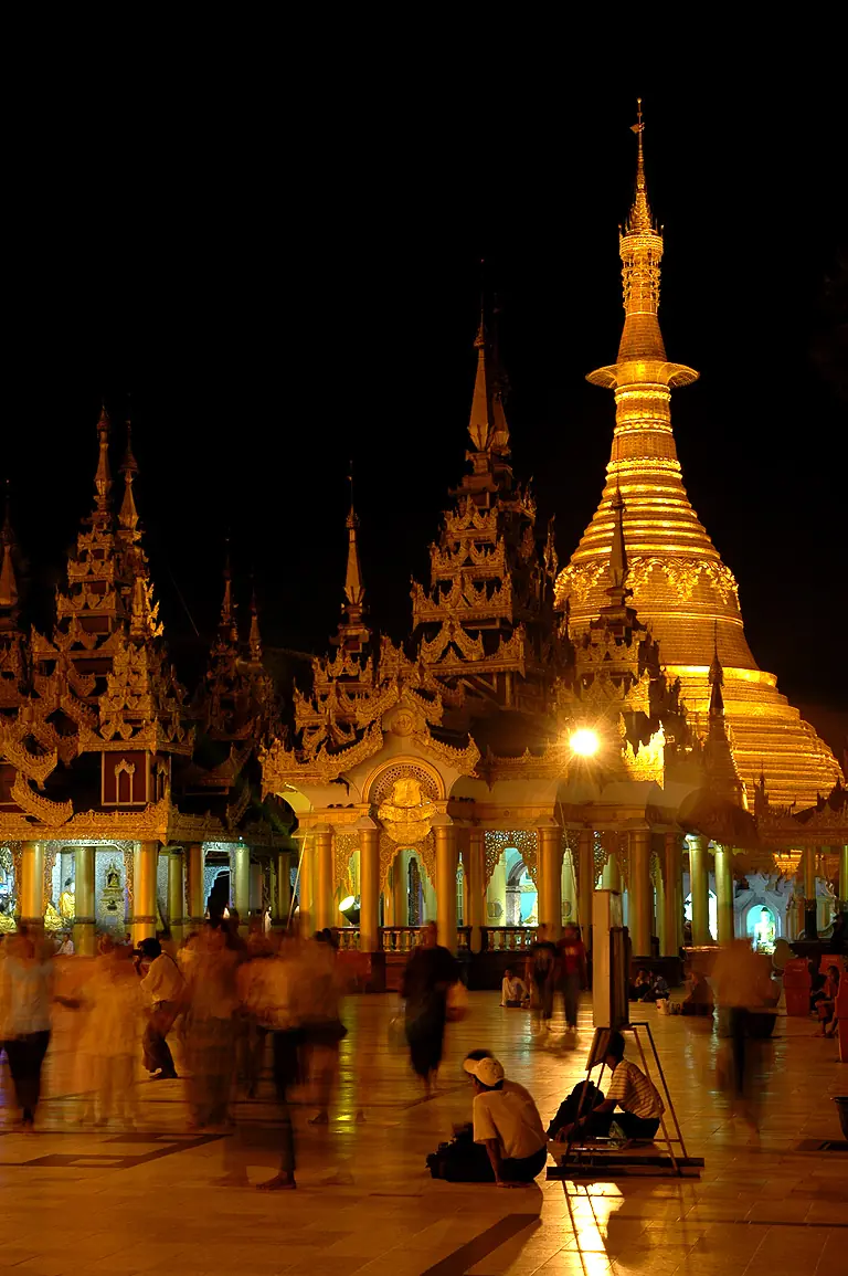 Myanmar- Breve historia e informacion util para el viaje.