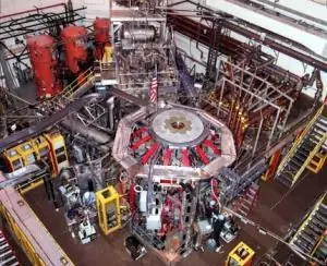 Fusion nuclear y otros temas de la fisica nuclear