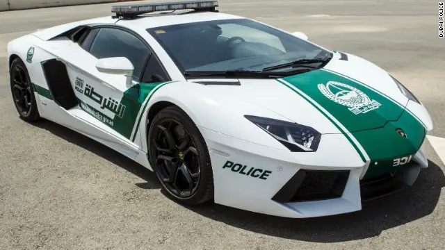 Flotilla de Súper Coches de la Policía de Dubai