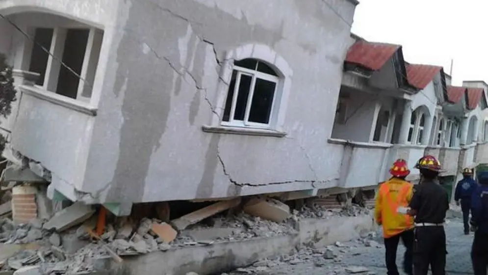 Fuerte sismo azotó el sur de México y Guatemala