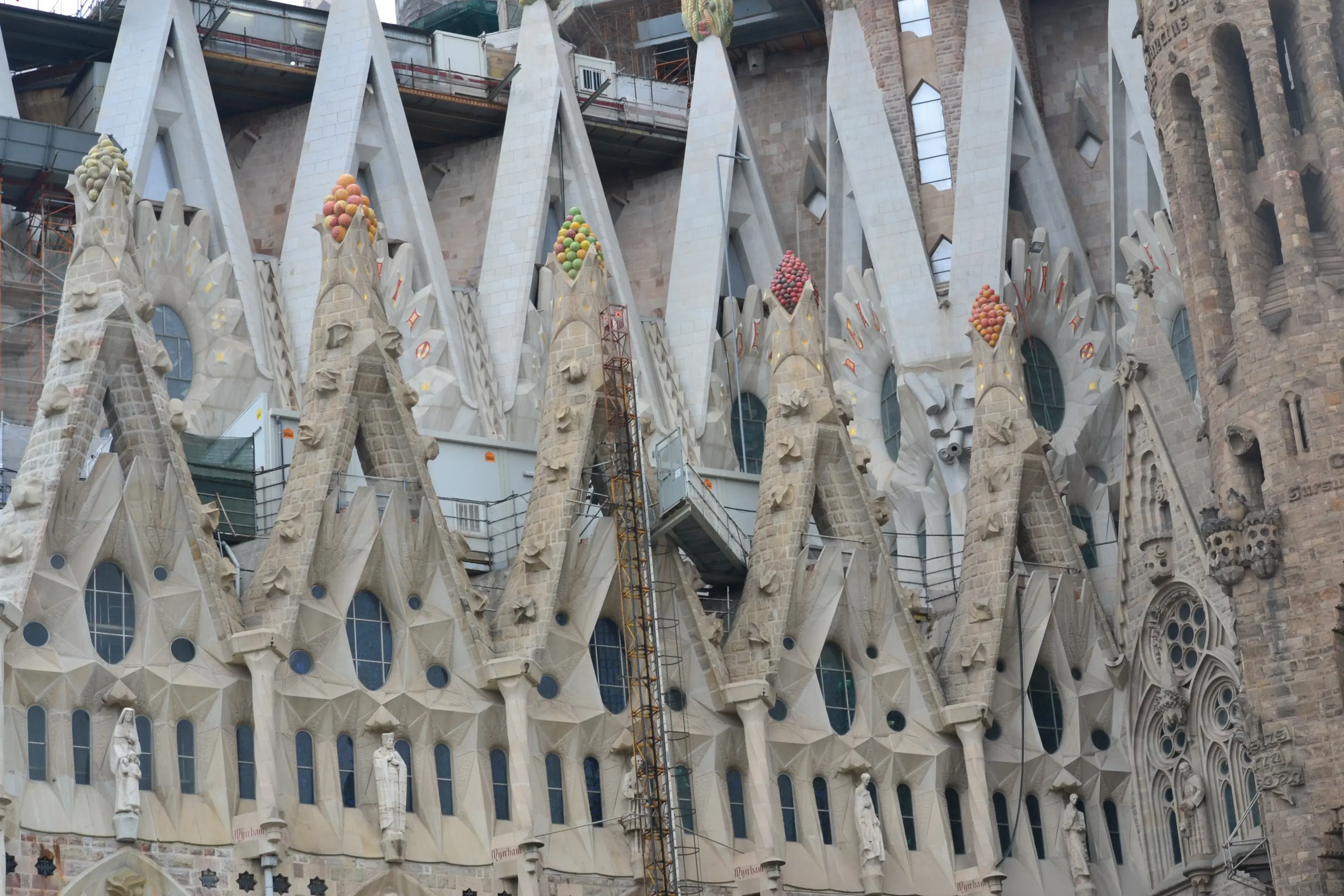 Templo Expiatorio De La Sagrada Familia De Gaudí parte 1