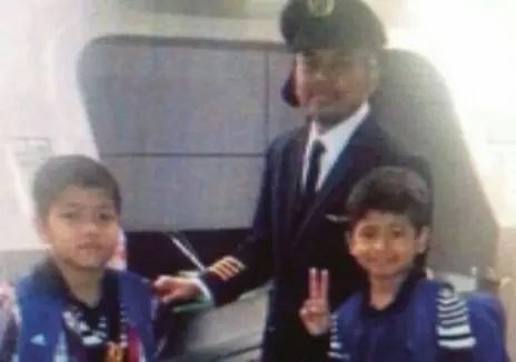 avion fue derribado por un misil