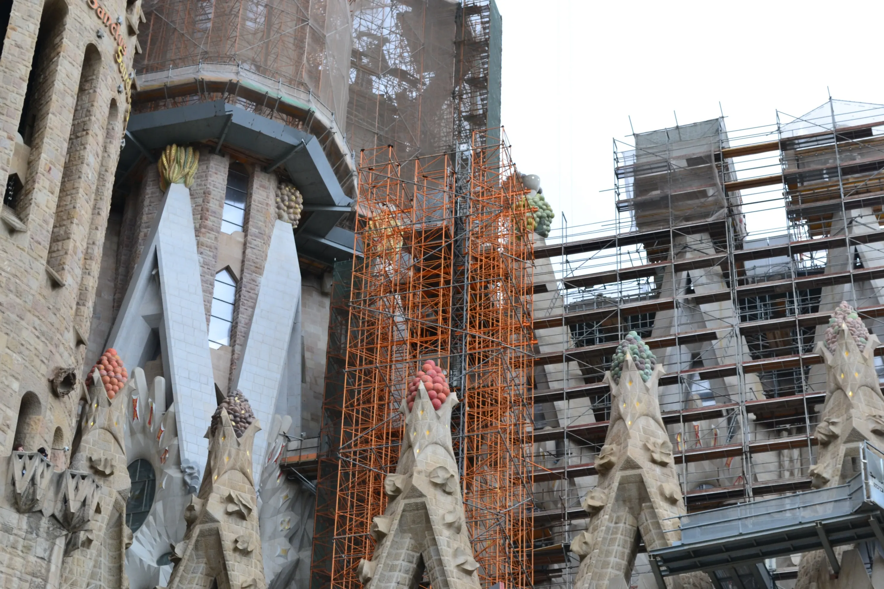 Templo Expiatorio De La Sagrada Familia De Gaudí parte 1