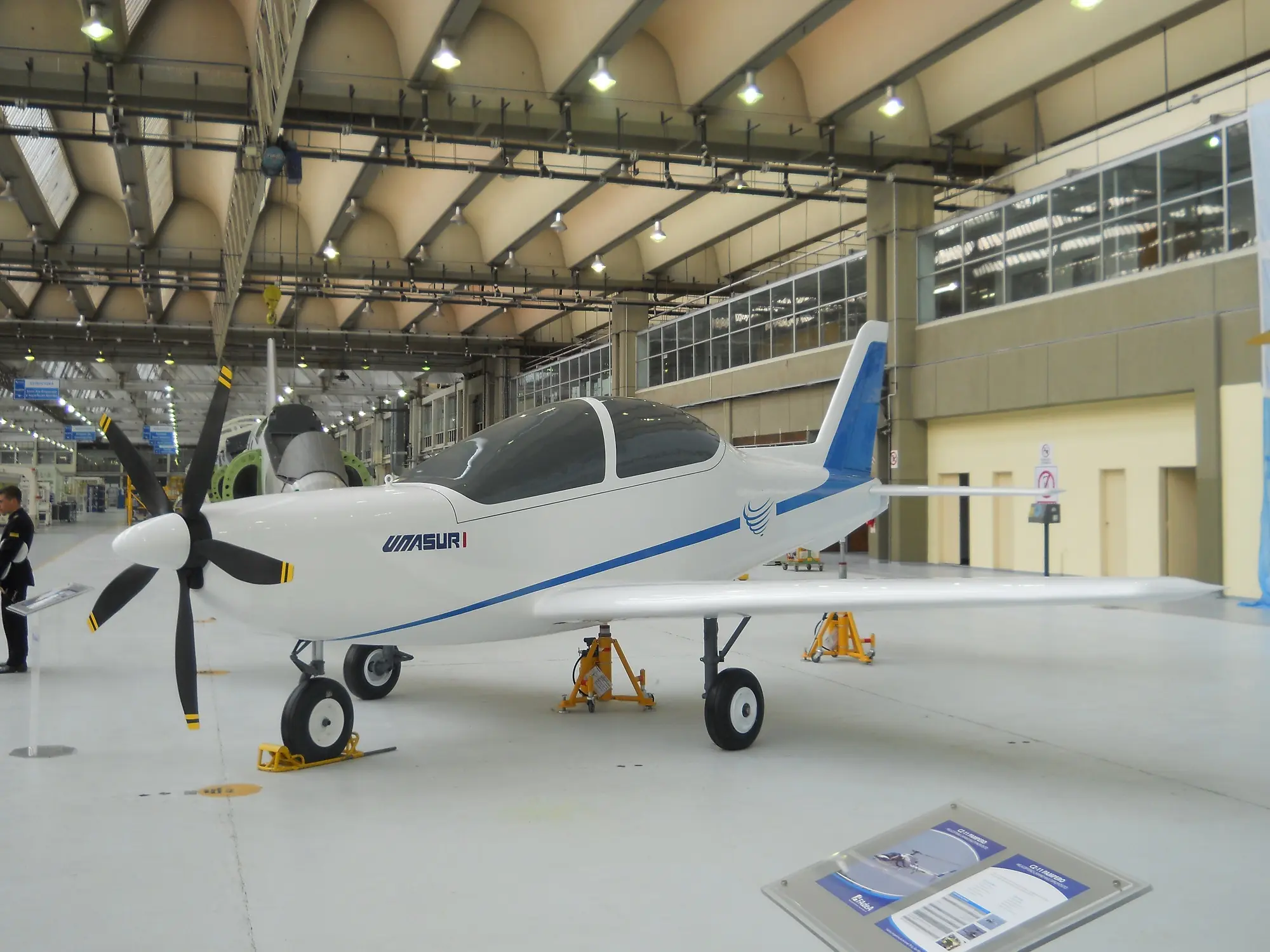 Ecuador confirma que comprará 18 aviones de entrenamiento
