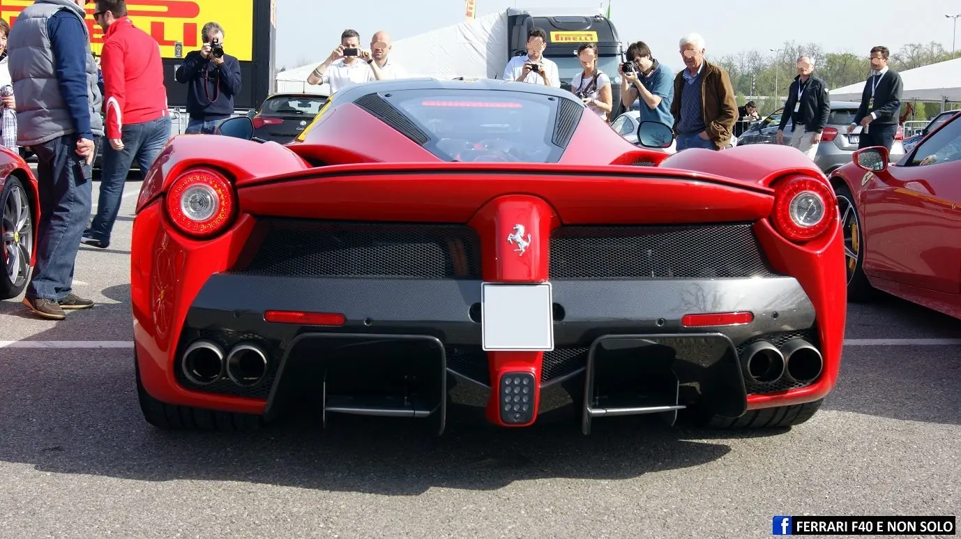 Ferrari California T