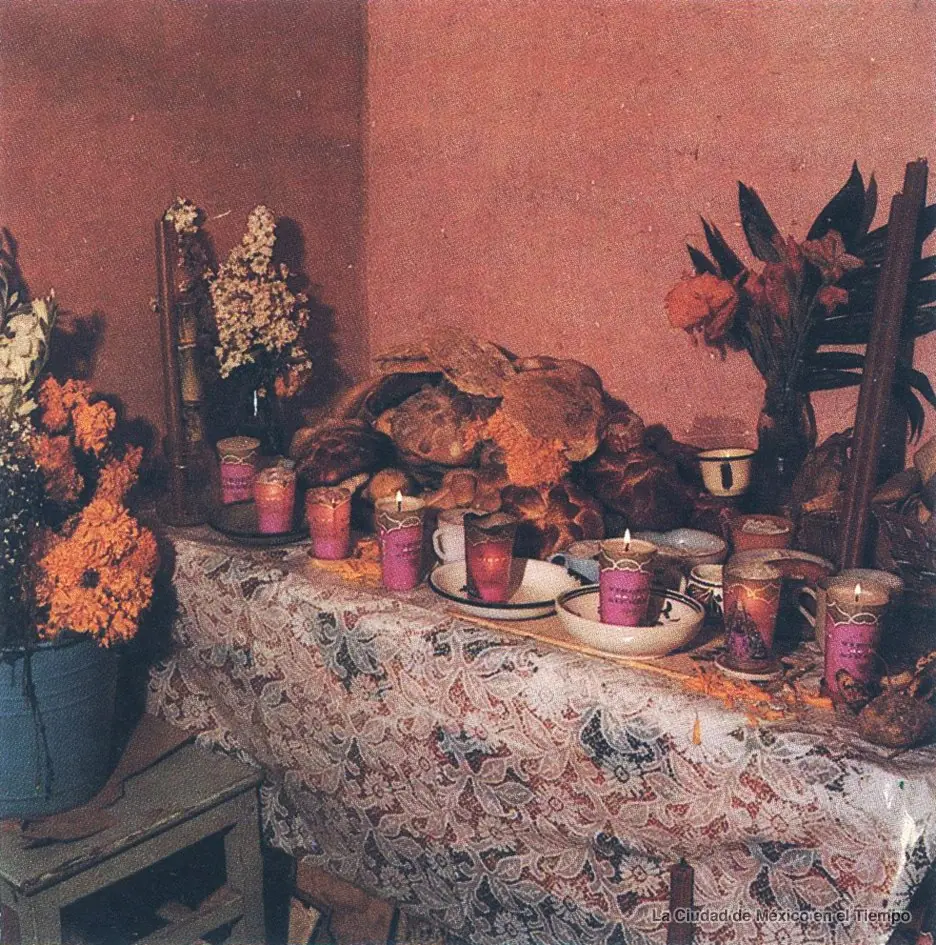 Ofrenda de Dia de Muertos