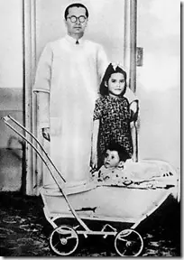 Madre con cinco años entra y entérate