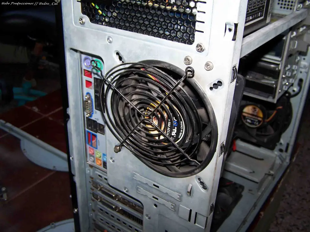 como limpiar el software y hardware de tu comutadora