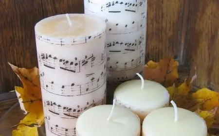 Velas decoradas con partituras