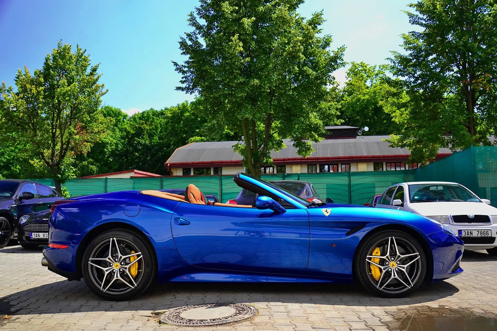 Ferrari California