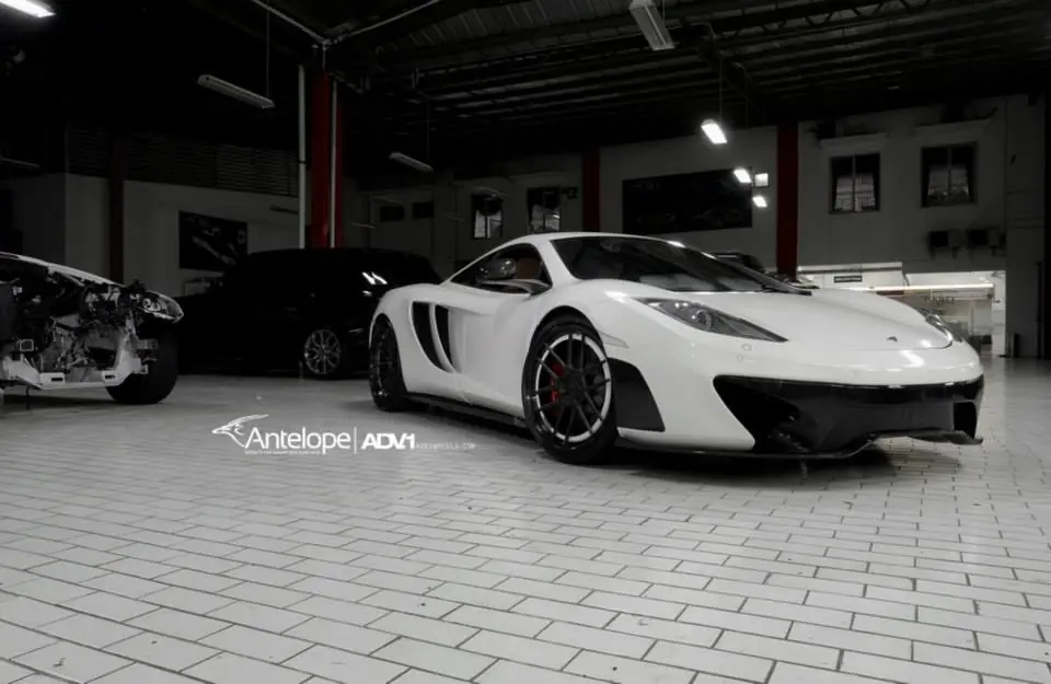 mclaren mp412c