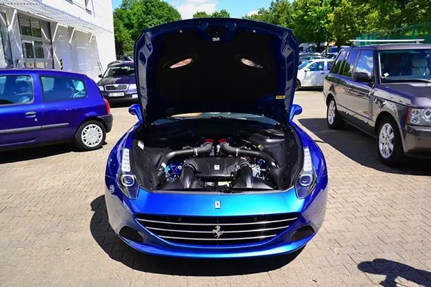 el Ferrari California T: disponible desde 216mil euros