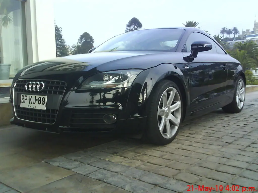 Super autos en las calles chilenas 2