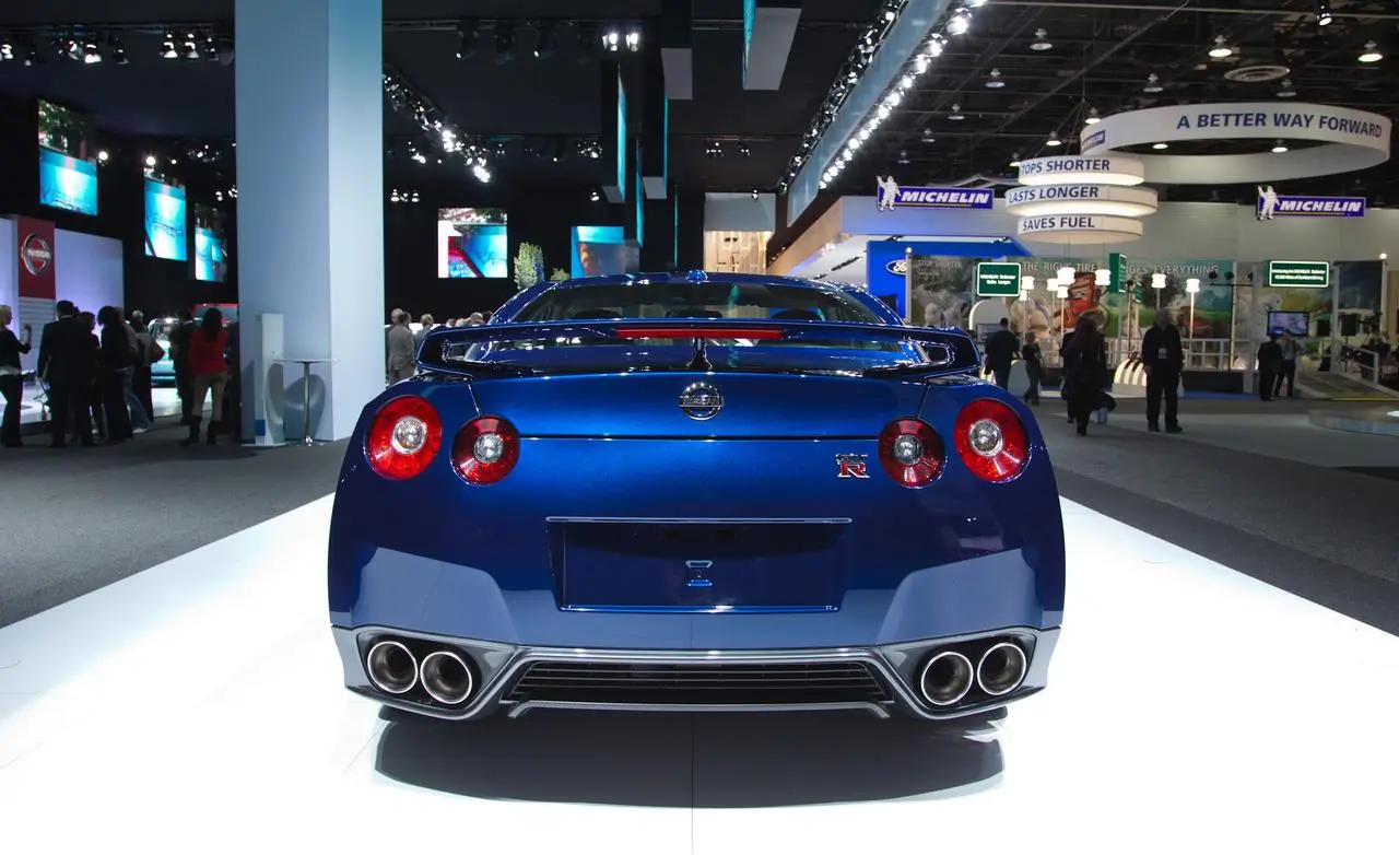 te gusta el nissan gtr.. entra