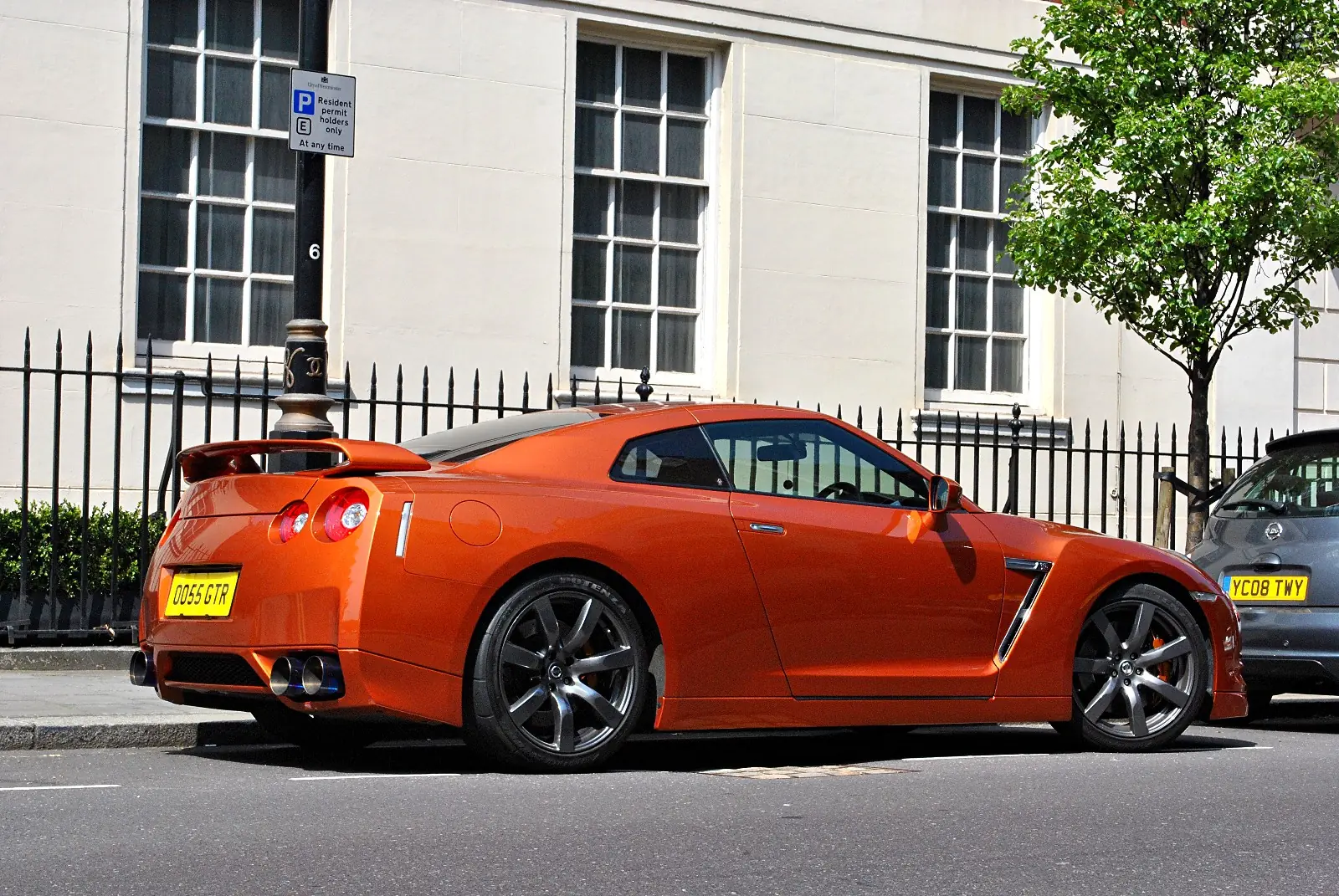 te gusta el nissan gtr.. entra