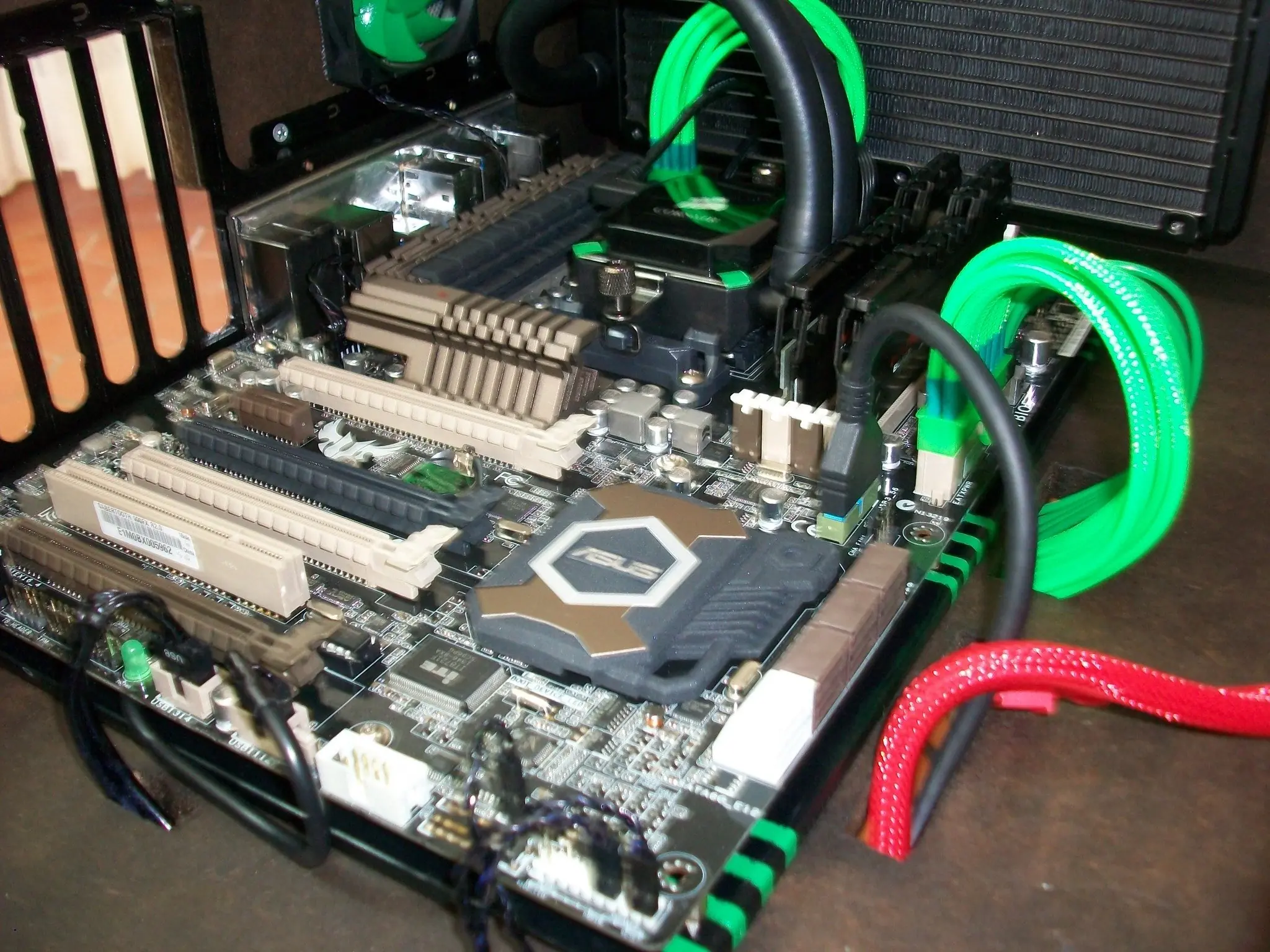 EVGA