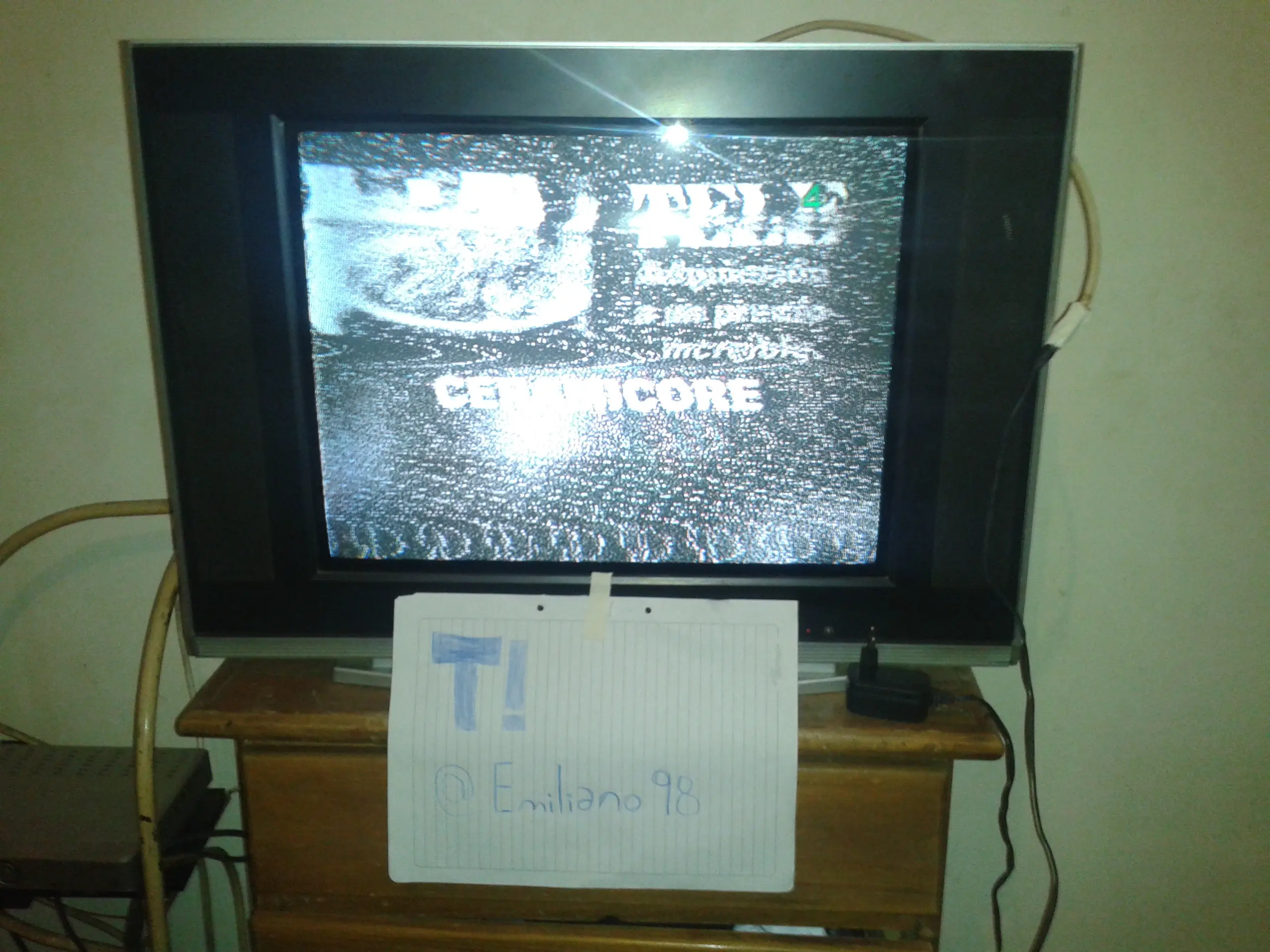 Hice una antena casera y te lo muestro!!