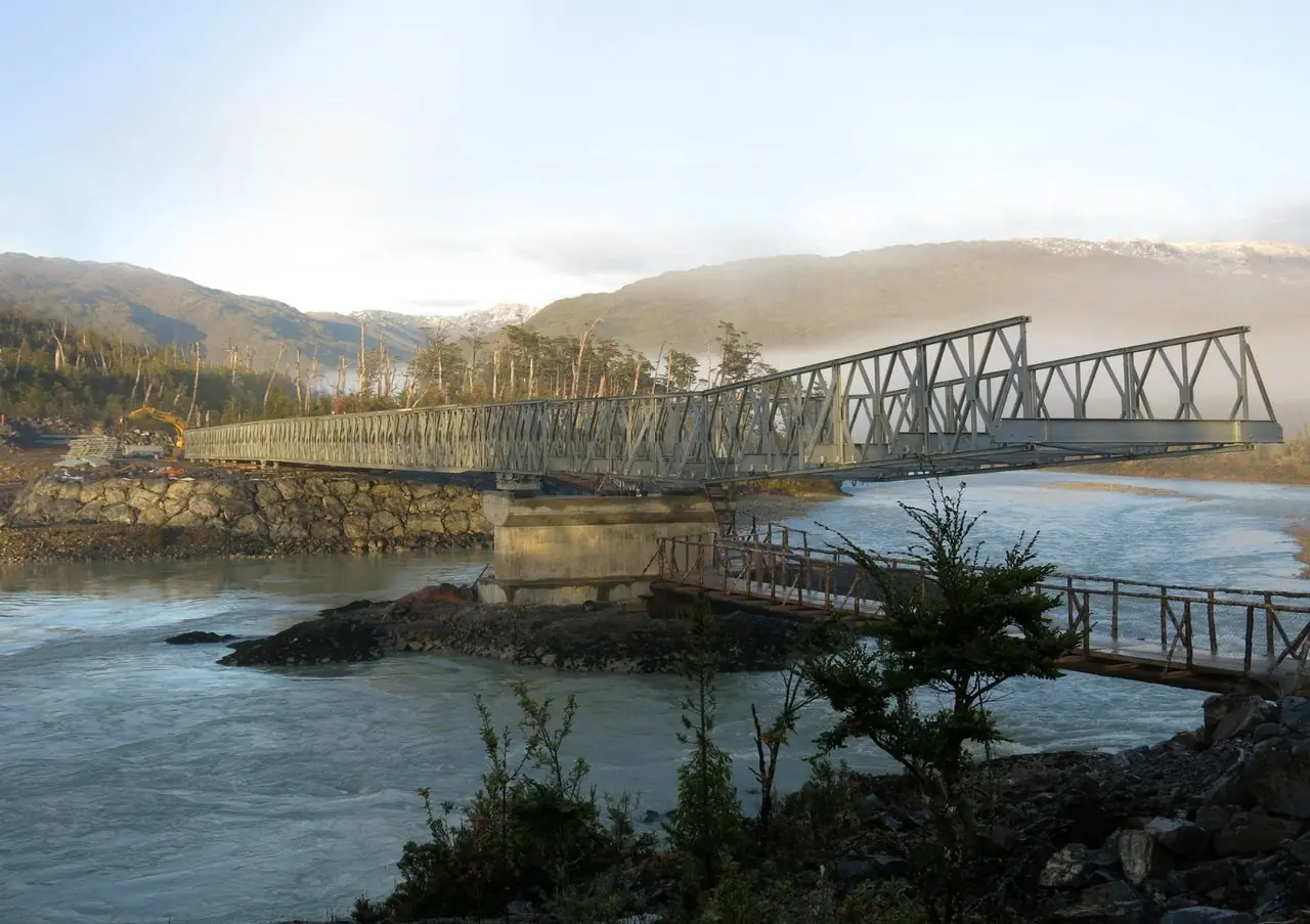 Primeros 9 Puentes de Acero en Patagonia Chilena