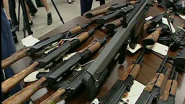 Unos 200 mexicanos habrían muerto con armas