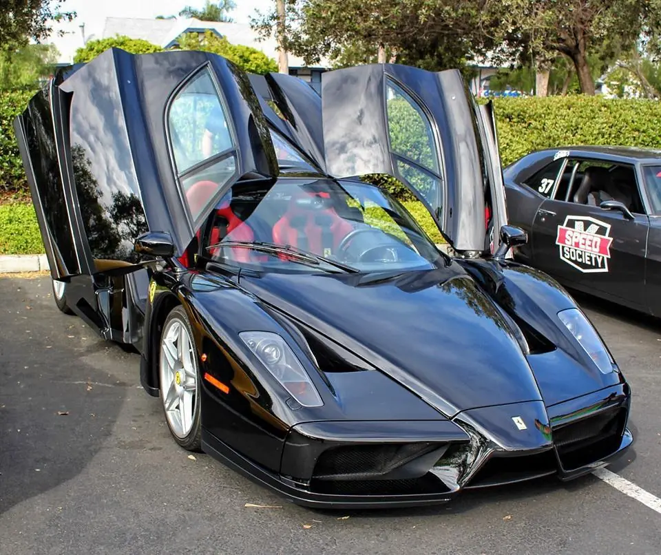+5 si te gusta Ferrari