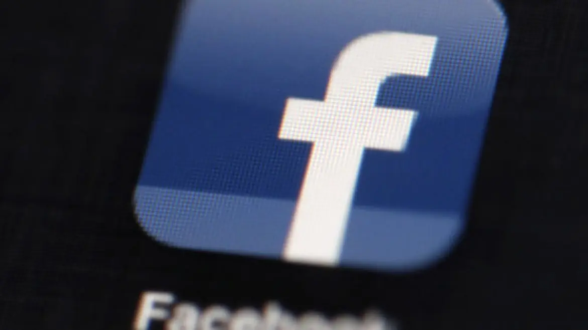 Facebook comenzará a cobrar a empresas