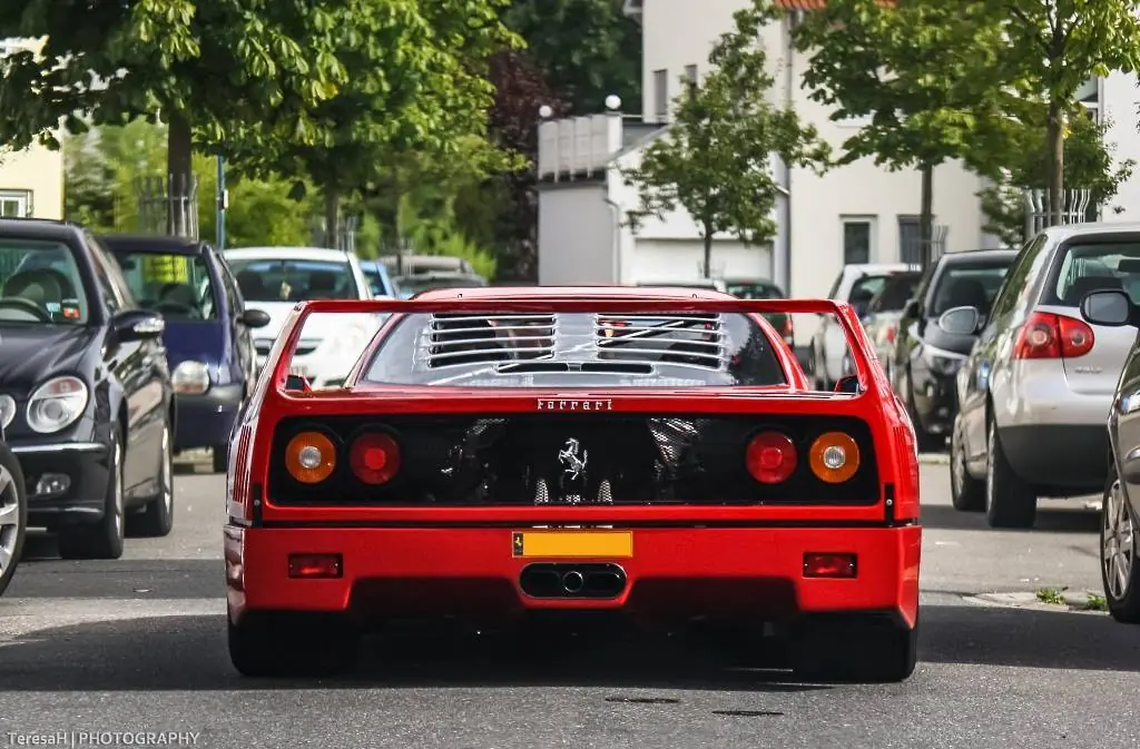+5 si te gusta Ferrari