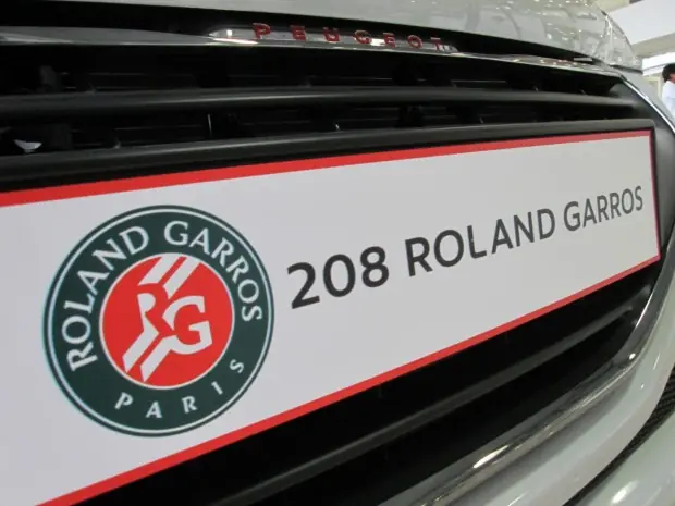 Is Back! Vuelven las versiones Roland Garros a Peugeot