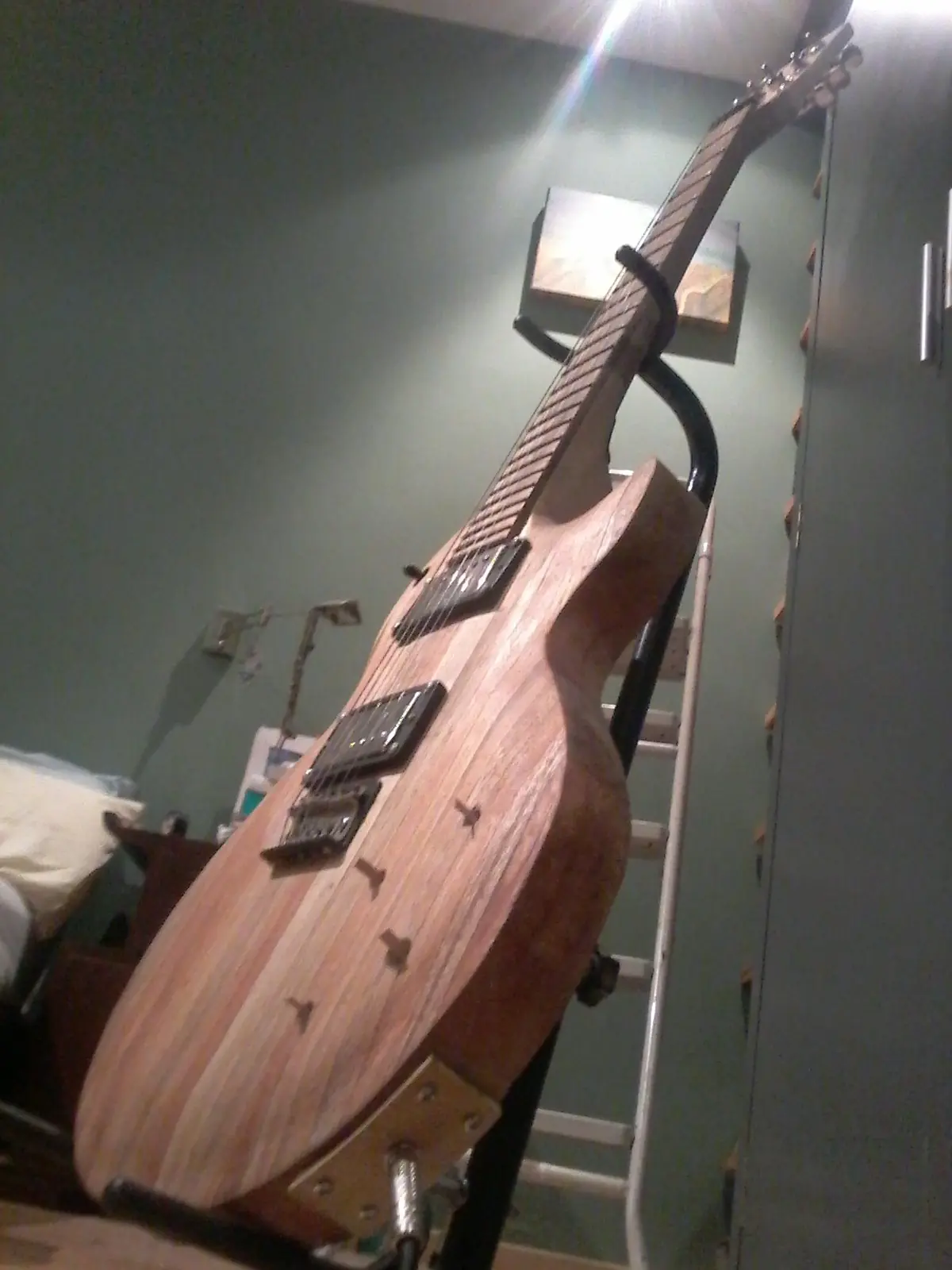 Hacete tu propia Les Paul con 2 pallets