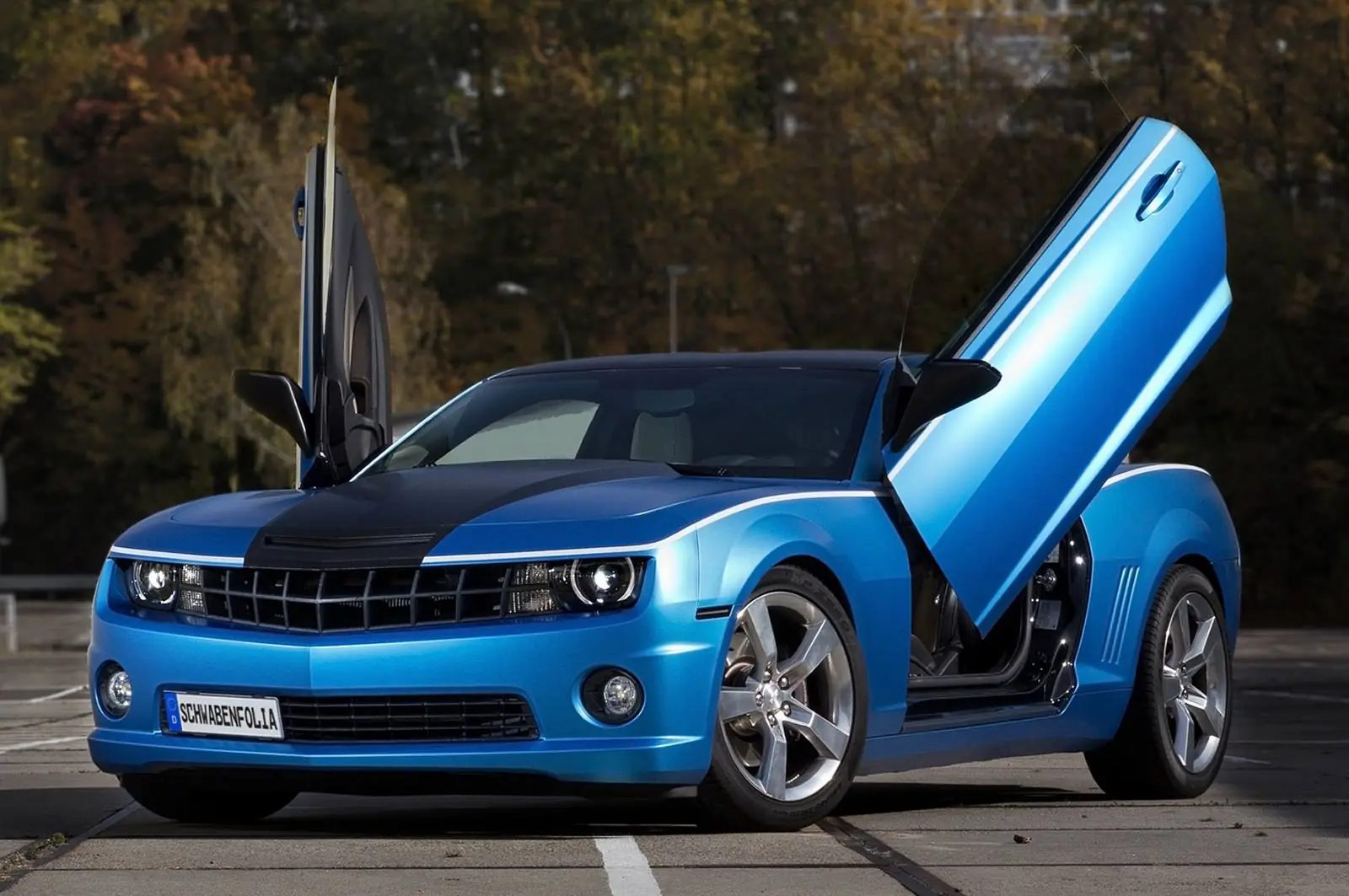 Custom Chevrolet Camaro SS 2013