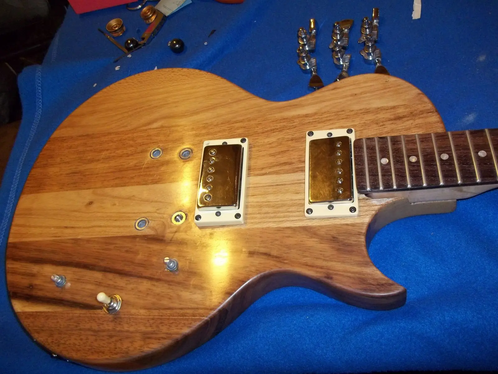 Arruinando mi Les Paul (Actualizado y Finalizado) 2012