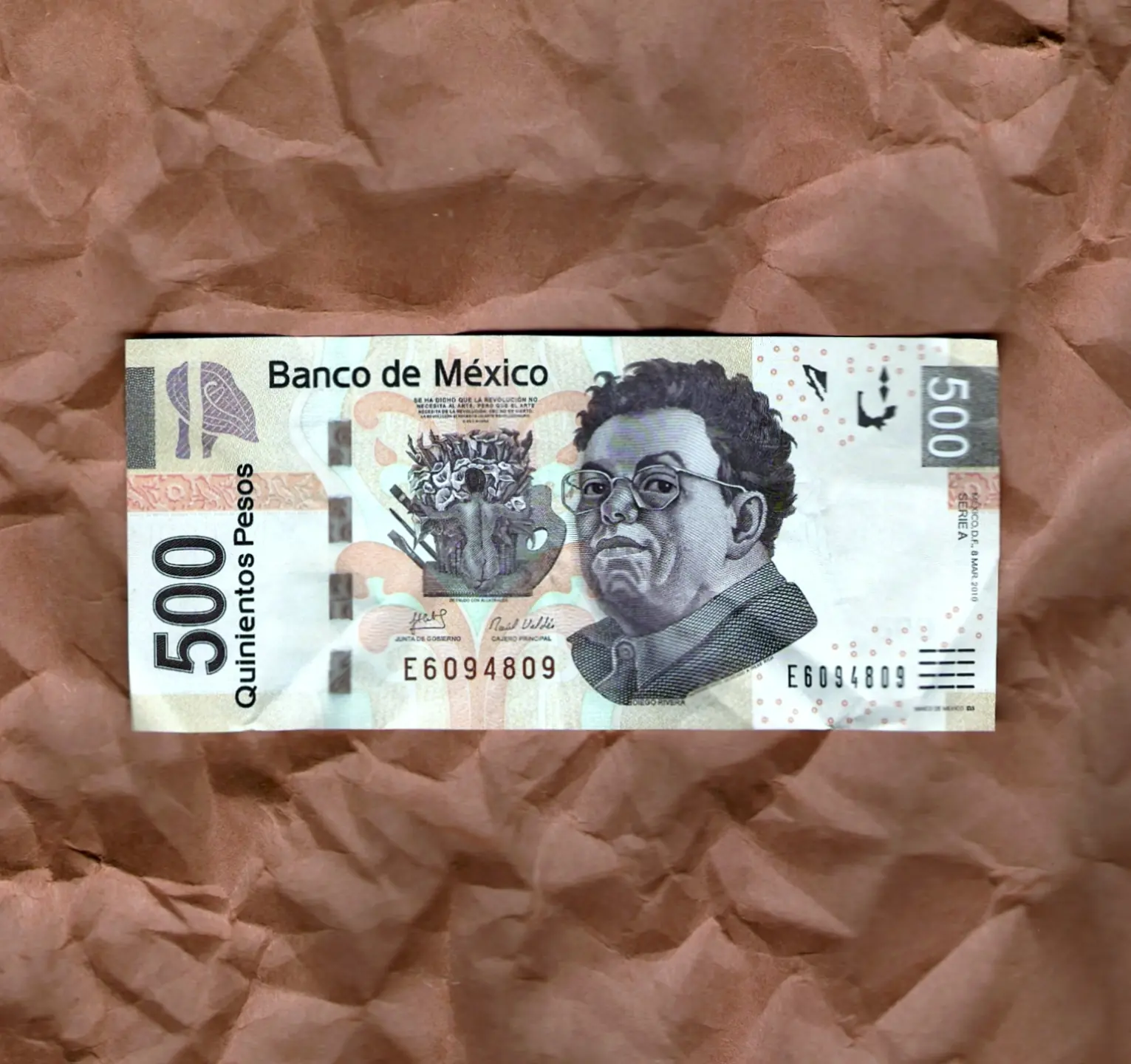 este