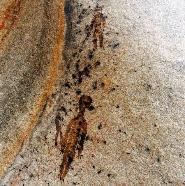Nuevas Pinturas Rupestres que muestran extraterrestres