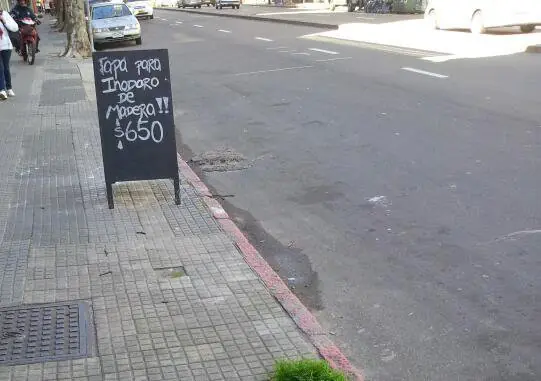 Carteles fails nuevitos (Uruguayos)