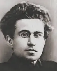 poutlantzas.