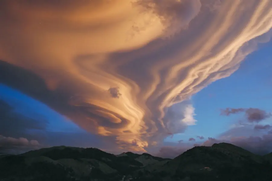 El cielo, infinito, pero alguna vez lo viste asi ?