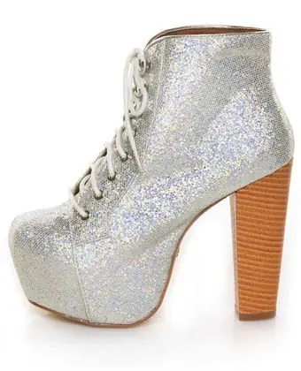More shoes for beautiful girls!