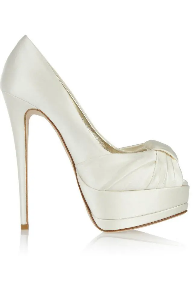 More shoes for beautiful girls!