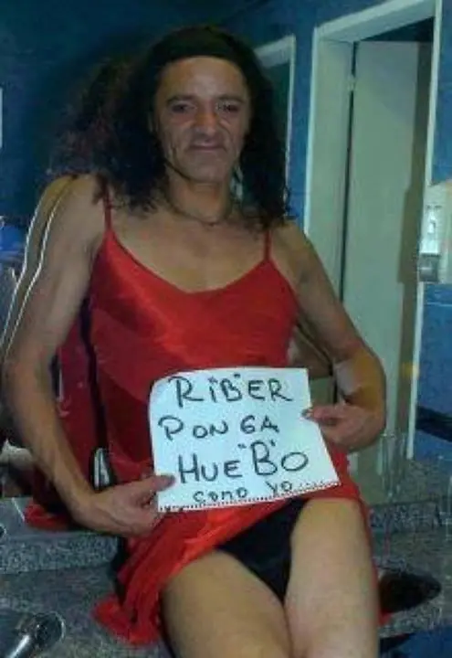 re villa loco twitter