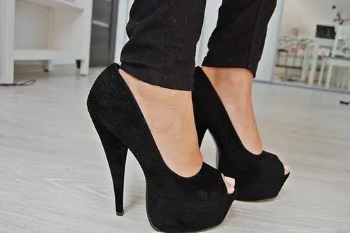 More shoes for beautiful girls!