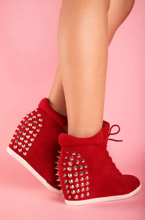 More shoes for beautiful girls!