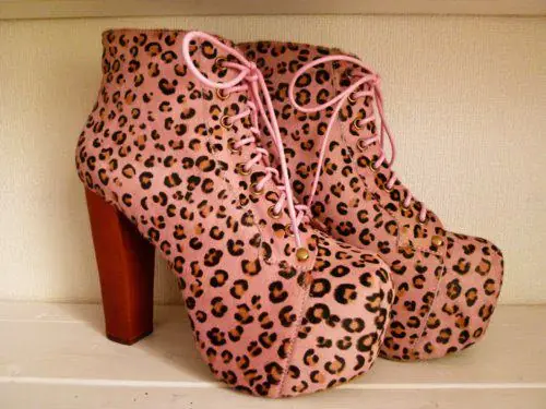 More shoes for beautiful girls!