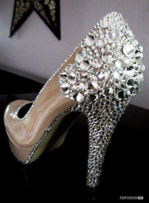 More shoes for beautiful girls!