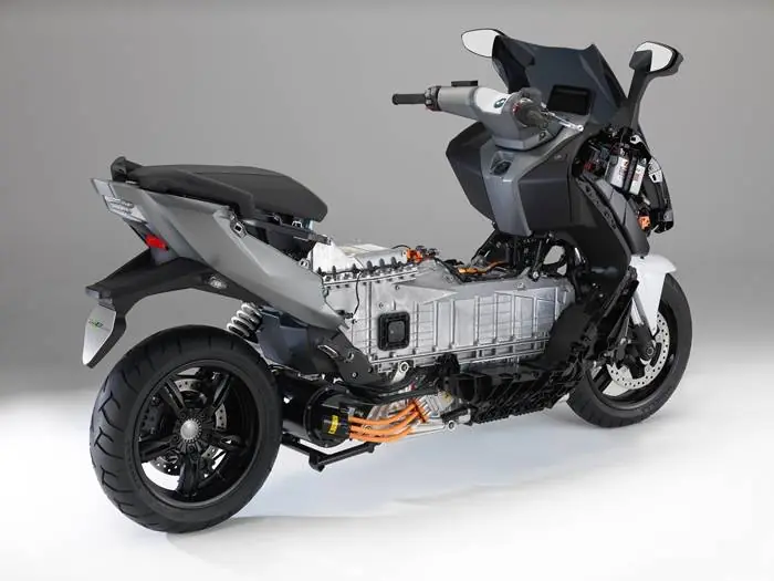 BMW quiere compartir su tecnología de baterías