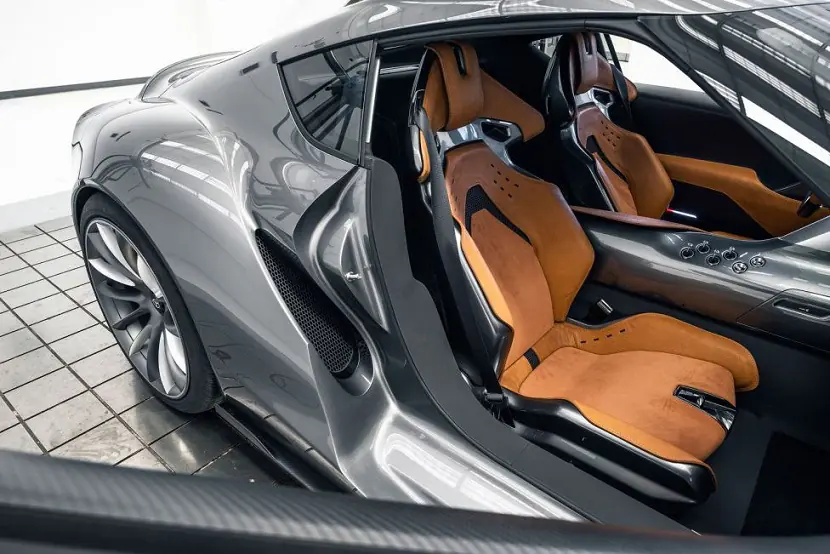 Toyota Revela