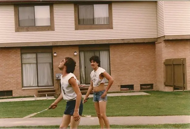 20 Personas que necesitan parar de usar shorts