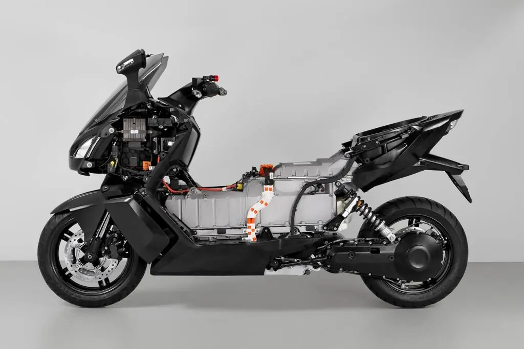 BMW C Evolution - Scooter Eléctrico  { Imágenes }
