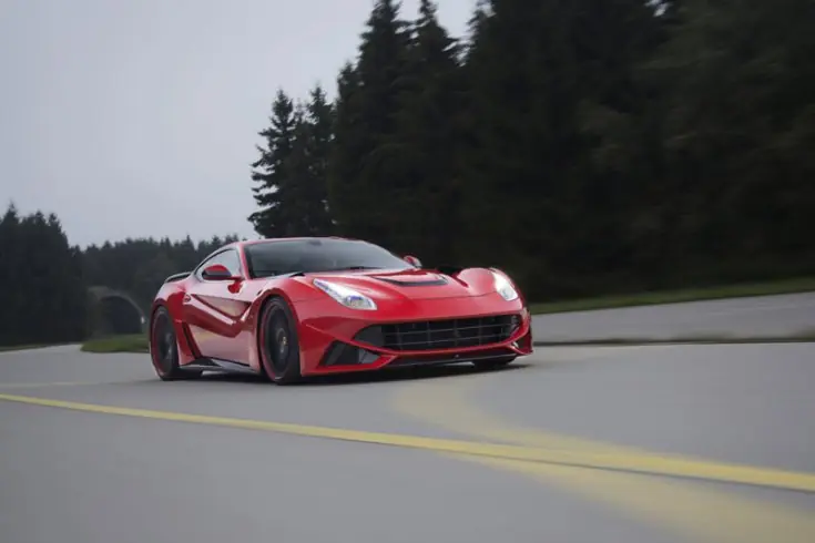 por Novitec Rosso