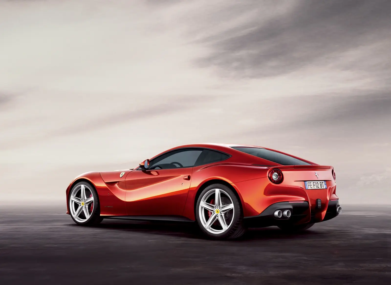 ferrari f12 berlinetta